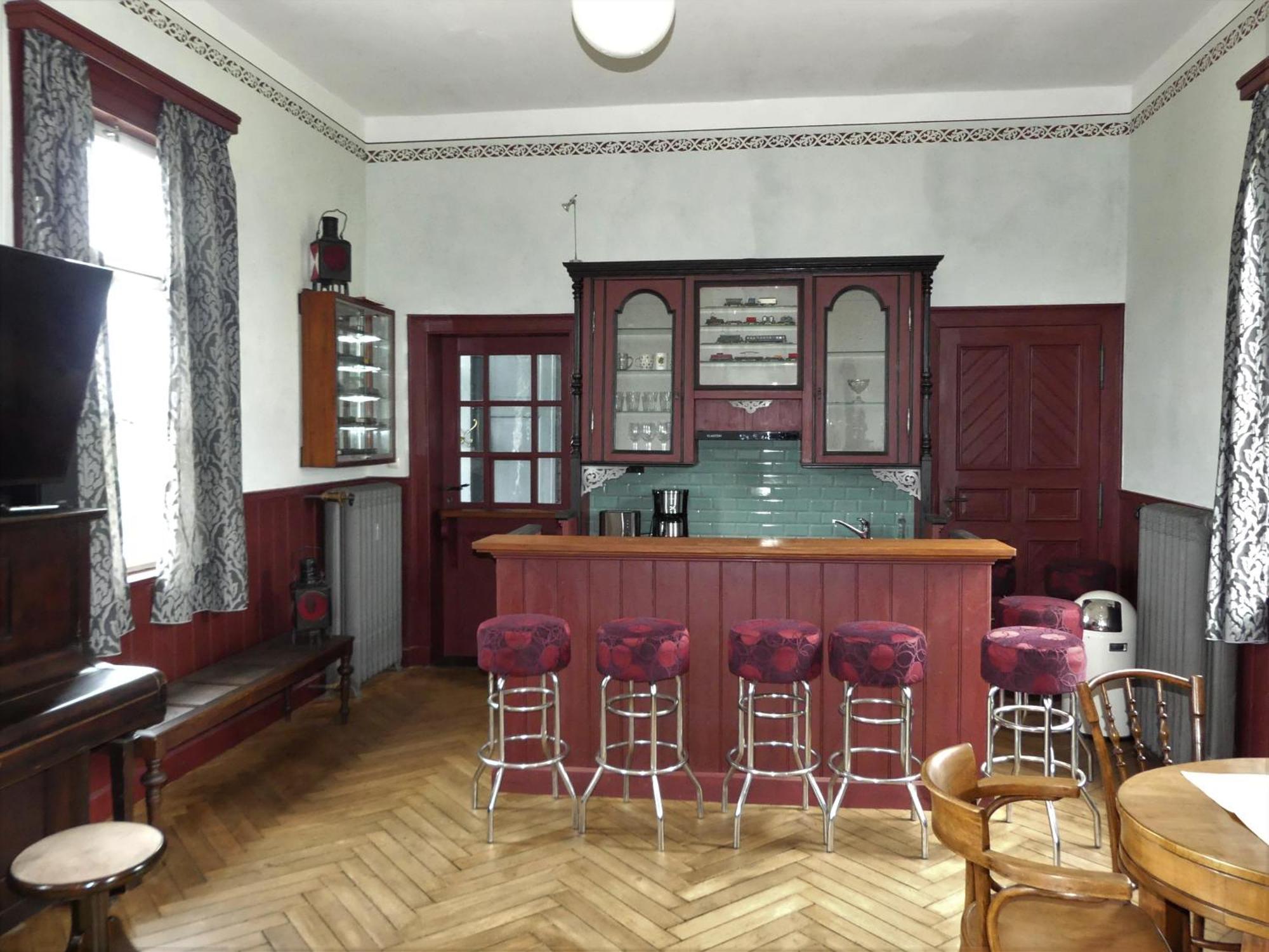 Ferienwohnung Bahnhof 1892 Meeder Extérieur photo